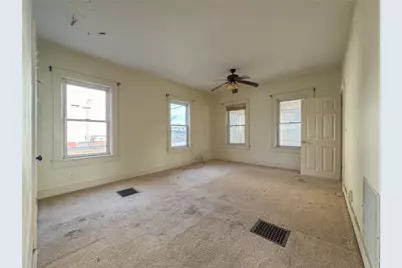 34 Smithfield Road, Woonsocket, RI 02895 - Photo 14