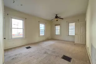 34 Smithfield Rd, Woonsocket, RI 02895 - Photo 14