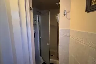 131 Mitchell St, Providence, RI 02907 - Photo 24