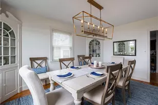 132 Memorial Blvd, Newport, RI 02840 - Photo 6