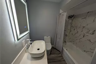 126 Dunnell Ave, Pawtucket, RI 02860 - Photo 10