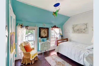 219 Nanaquaket Road, Tiverton, RI 02878 - Photo 34