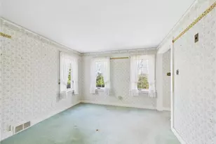 23 Rockland Dr, South Kingstown, RI 02879 - Photo 4