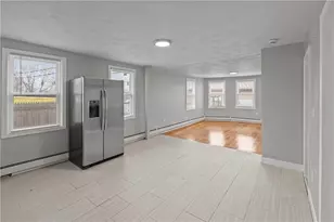 146 Silver Spring St, Providence, RI 02904 - Photo 8