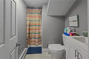 146 Silver Spring St, Providence, RI 02904 - Photo 26