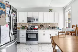 104 Sheldon St, Providence, RI 02906 - Photo 6