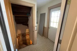 16 Rufus St, Pawtucket, RI 02860 - Photo 22