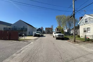 16 Rufus St, Pawtucket, RI 02860 - Photo 30