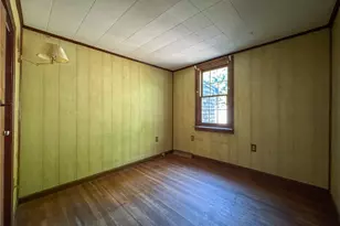 8 Tucker Ave, Tiverton, RI 02878 - Photo 10