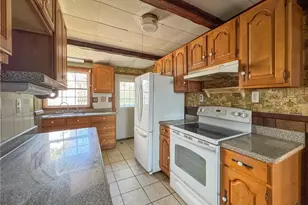 8 Tucker Ave, Tiverton, RI 02878 - Photo 16