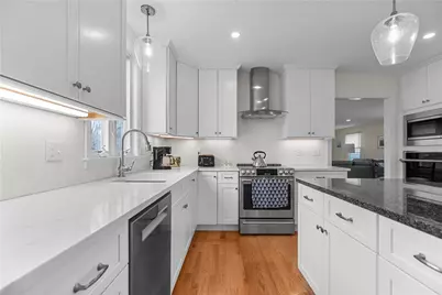 155 Taylor Road, Portsmouth, RI 02871 - Photo 8