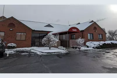 1445 Wampanoag Trail #205&207, East Providence, RI 02915 - Photo 30