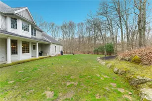 153 Sakonnet Ridge Dr, Tiverton, RI 02878 - Photo 8