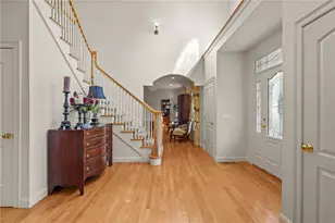 20 Bailey Blvd, East Greenwich, RI 02818 - Photo 4