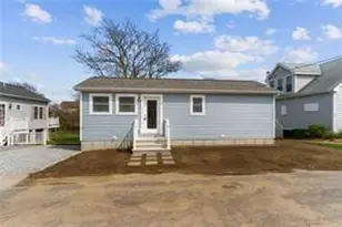 64 Burnside Ave, Narragansett, RI 02882 - Photo 1