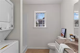 64 Burnside Ave, Narragansett, RI 02882 - Photo 14