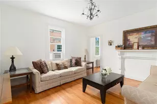 53 Warner St, Newport, RI 02840 - Photo 4