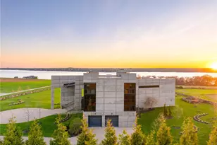 155 W Main Rd, Little Compton, RI 02837 - Photo 4