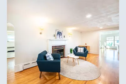 573 Wolcott Avenue, Middletown, RI 02842 - Photo 6