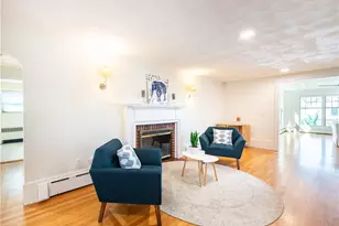 573 Wolcott Ave, Middletown, RI 02842 - Photo 6