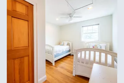 573 Wolcott Avenue, Middletown, RI 02842 - Photo 36