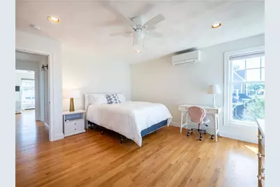 573 Wolcott Avenue, Middletown, RI 02842 - Photo 32