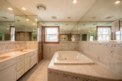 3622 Main Road, Tiverton, RI 02878 - Photo 26