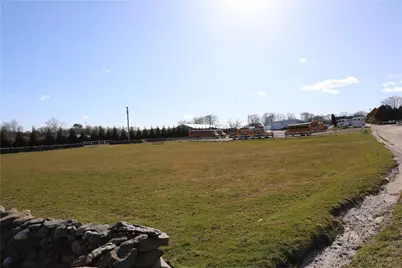 3624 Main Road, Tiverton, RI 02878 - Photo 16
