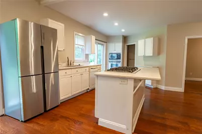 18 Railroad Avenue, South Kingstown, RI 02892 - Photo 6
