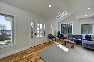 18 Sunset Ln, Portsmouth, RI 02871 - Photo 22