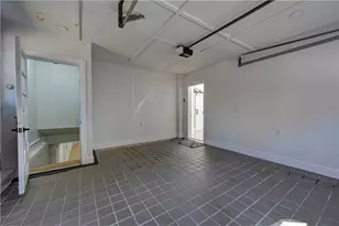 18 Sunset Ln, Portsmouth, RI 02871 - Photo 38