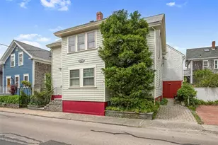74 Third St, Newport, RI 02840 - Photo 4