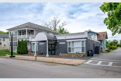 413 High Street, Bristol, RI 02809 - Photo 2