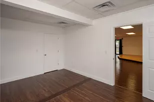 413 High St, Bristol, RI 02809 - Photo 14