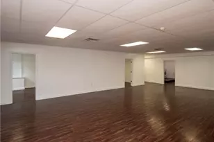 413 High St, Bristol, RI 02809 - Photo 12