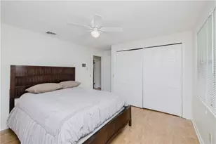 129 Lawrence Dr, Portsmouth, RI 02871 - Photo 40