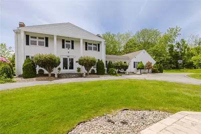 129 Lawrence Drive, Portsmouth, RI 02871 - Photo 2