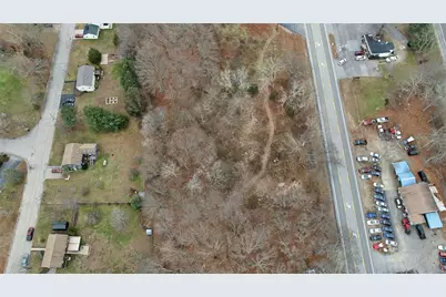 4000 Quaker Lane, North Kingstown, RI 02852 - Photo 2