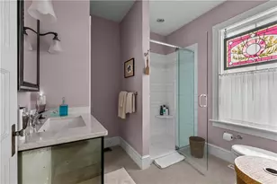 132 Ruggles Ave, Newport, RI 02840 - Photo 14