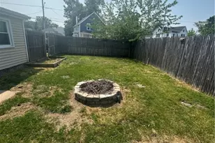 1 Holly St, East Providence, RI 02915 - Photo 12