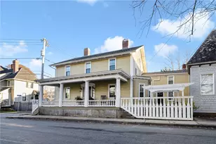 17 Old Beach Rd, Newport, RI 02840 - Photo 38