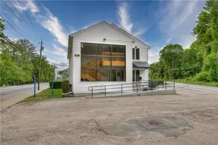 626 Toll Gate Rd, Warwick, RI 02886 - Photo 1