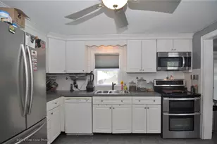62 Stone Ave, Warwick, RI 02889 - Photo 6