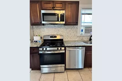 374 Hope Street #2, Providence, RI 02906 - Photo 2