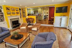 209 Coggeshall Ave, Newport, RI 02840 - Photo 10