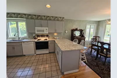 15 Hammersmith Road #33, Newport, RI 02840 - Photo 10