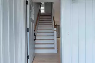 59 Recess Ln, Warwick, RI 02889 - Photo 4