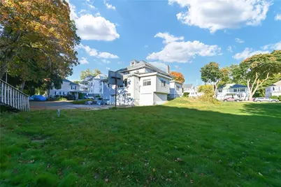 542 Prospect Street, Woonsocket, RI 02895 - Photo 26