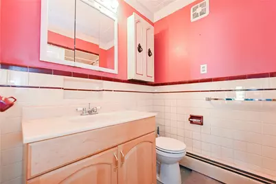 542 Prospect Street, Woonsocket, RI 02895 - Photo 16