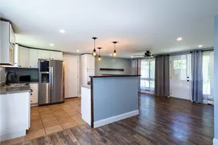 69 Haverhill Ave, Warwick, RI 02886 - Photo 6